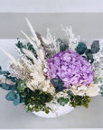 Aranjament cu hortensie prezervata lila
