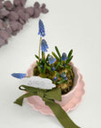 Muscari in ceasca de ceramica - ceramica