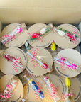 Martisor sticluta cu flori uscate si prezervate - eco