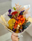 Buchet mediu flori prezervate "orange touch" - flori prezervate