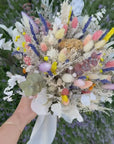 Buchet de mireasa pastelat din flori uscate